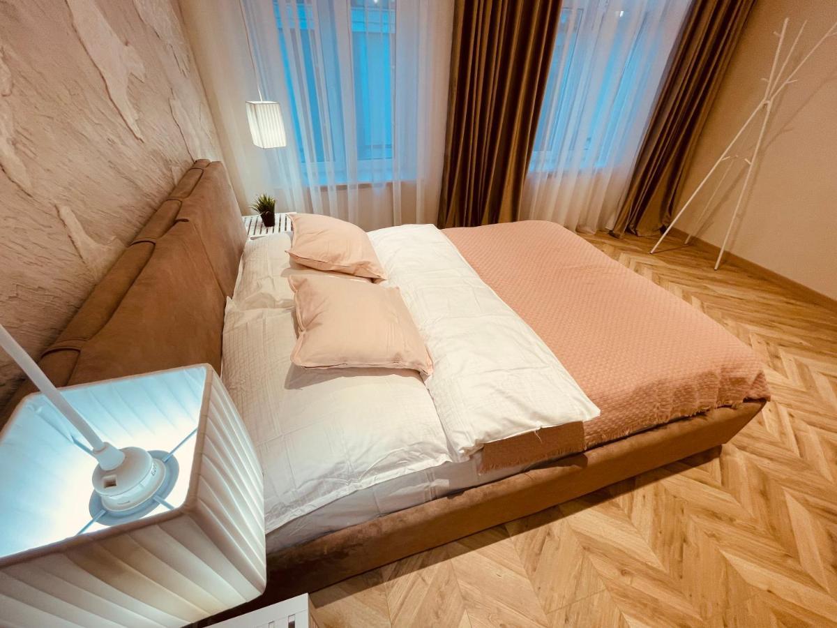 Kobiela Apartments Family Delux Ktw City Center 카토비체 외부 사진